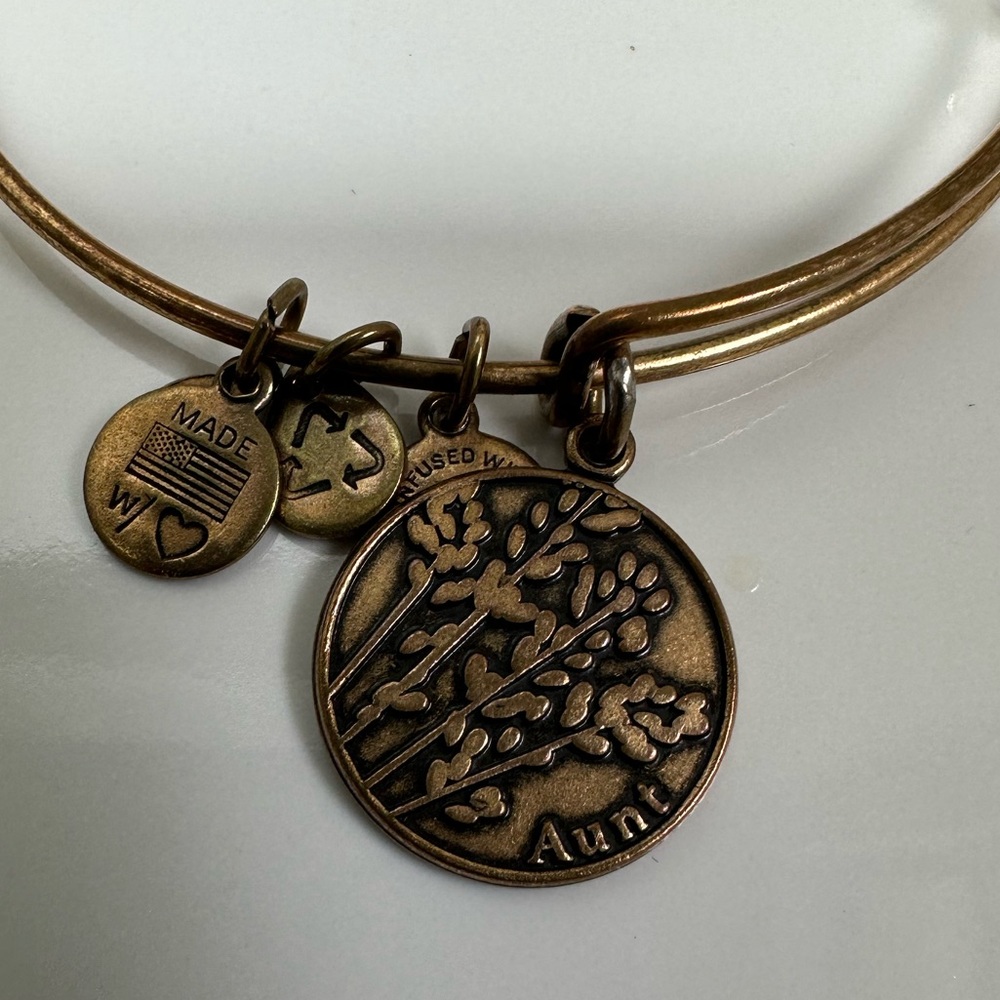 Alex and Ani Aunt bracelet